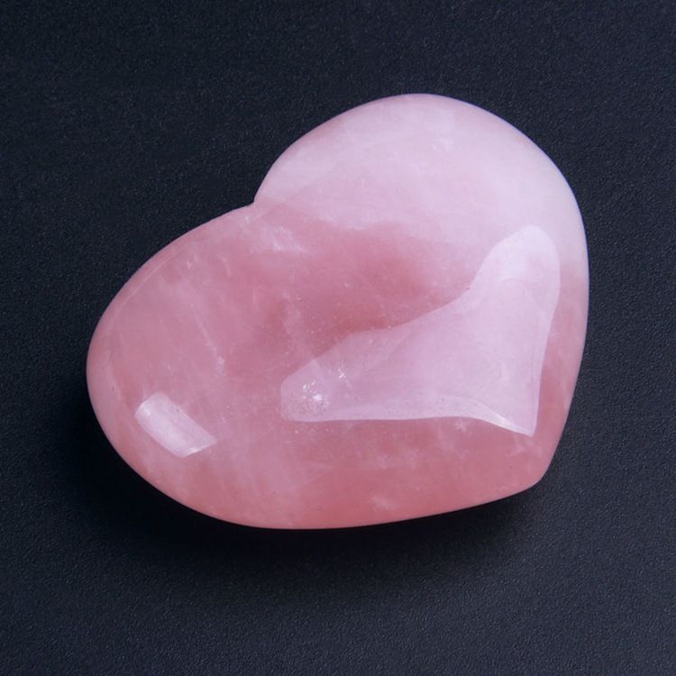 Factory Direct natural pink crystal heart-shaped ornaments jade peach heart crystal jewelry hibiscus stone heart-shaped crafts_voghion.com