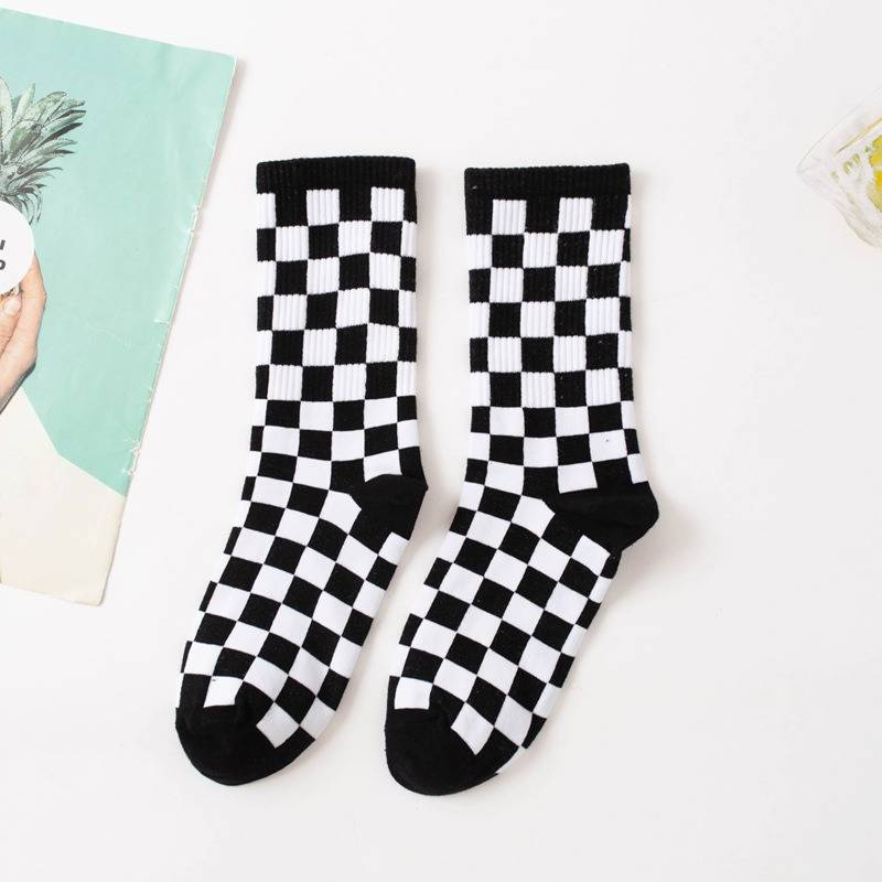 6 Pairs--Checkerboard Men's And Women's Fashion Street Brand Mid Tube Academy Style Cotton Skateboarding Socks_voghion.com