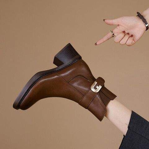 2025 Winter Neue Fleece-gefütterte Martin-Stiefel im britischen Stil mit dicker Sohle und quadratischer Zehenpartie für Damen_voghion.com