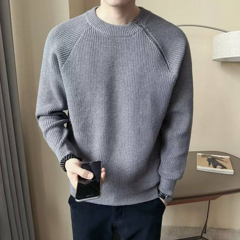 "Minimalistischer Herren Strickpullover – Slim Fit Winterpullover mit schrägem Reißverschlussdetail (M-3XL, maschinenwaschbar)"_voghion.com