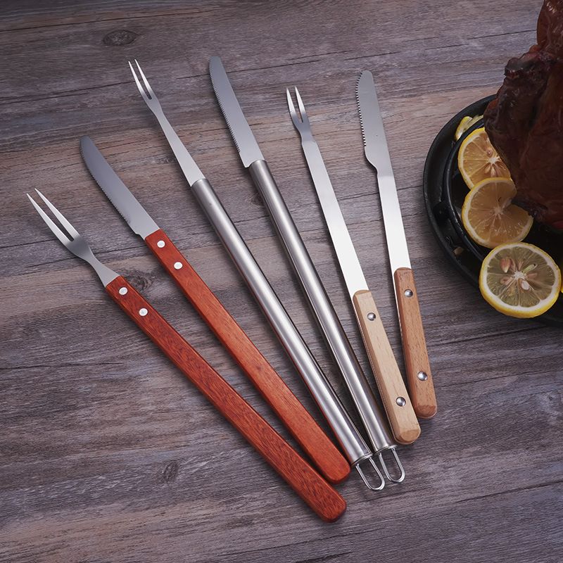Tibetisches Edelstahl-Set, Lammkeulenhalter, Grillmesser und -gabel zum Braten eines ganzen Lamms im Freien_voghion.com