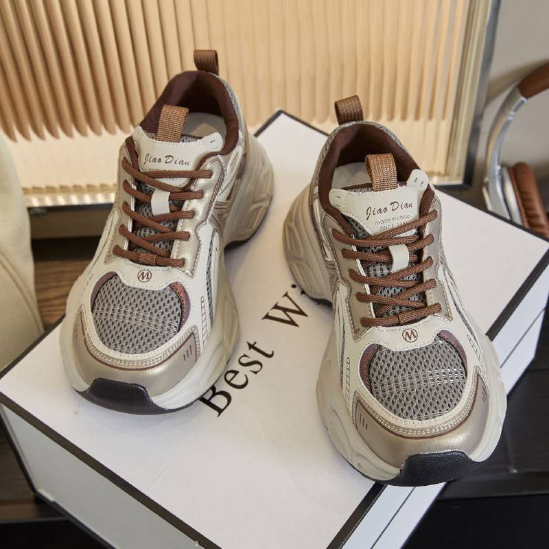Mingliu Suction film sole dad shoes 2025 spring new casual running shoes thick sole height increasing sports shoes women's versatile shoes children_voghion.com