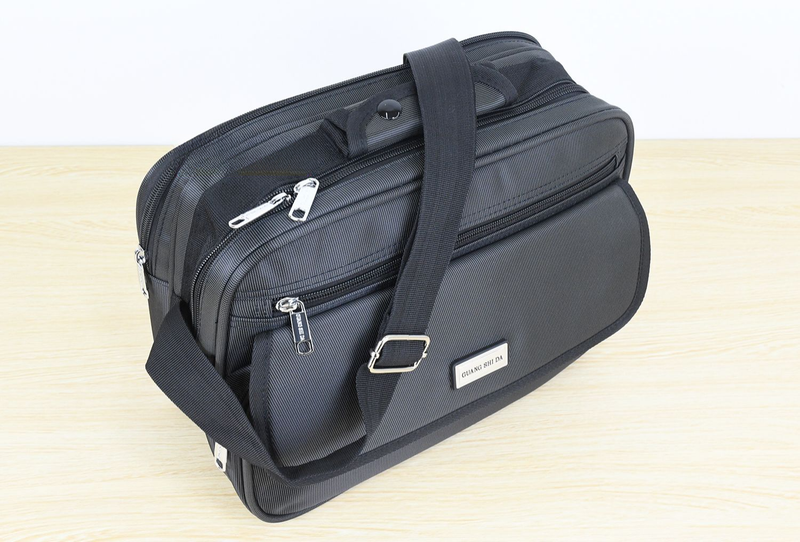 Nova bolsa transversal impermeável de ombro para homens e mulheres 2025_voghion.com