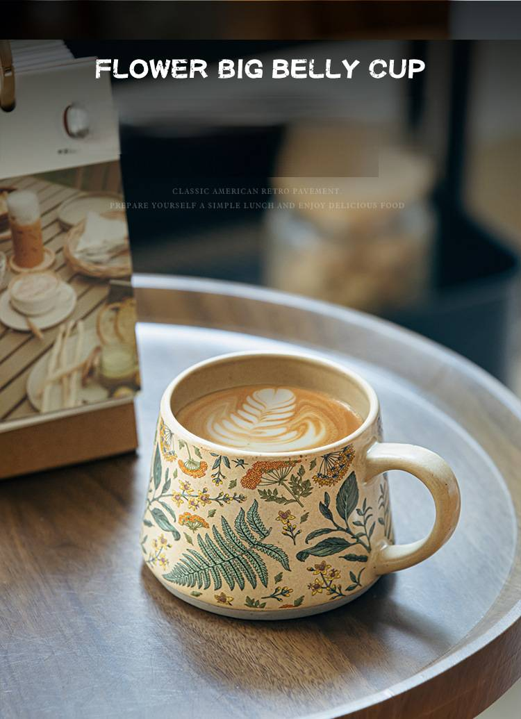 Hermosa taza de café de cerámica estilo medieval hecha a mano retro_voghion.com