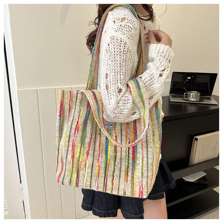 Large Capacity Stripe Handbag 2024 Summer Commuter Fashion Casual Western Style One Shoulder Underarm Tote Bag_voghion.com