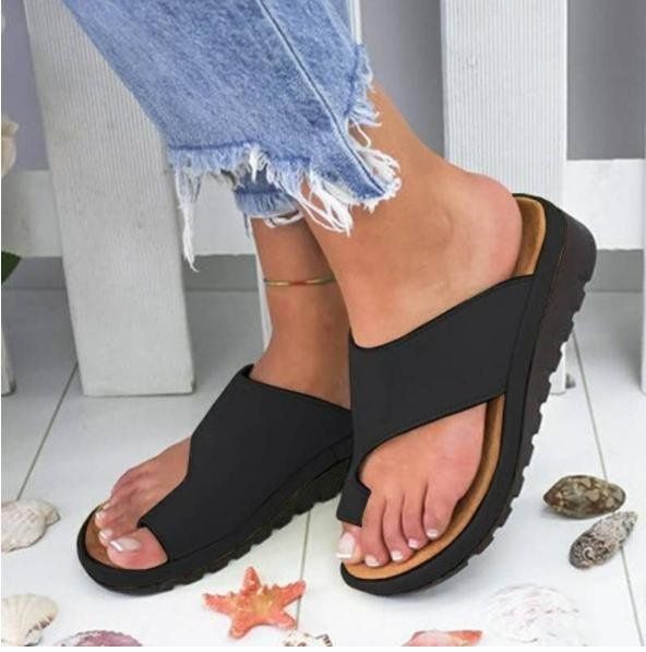 Große Sandalen für Damen mit Keilabsatz und dicker Zehenpartie auf Lager_voghion.com