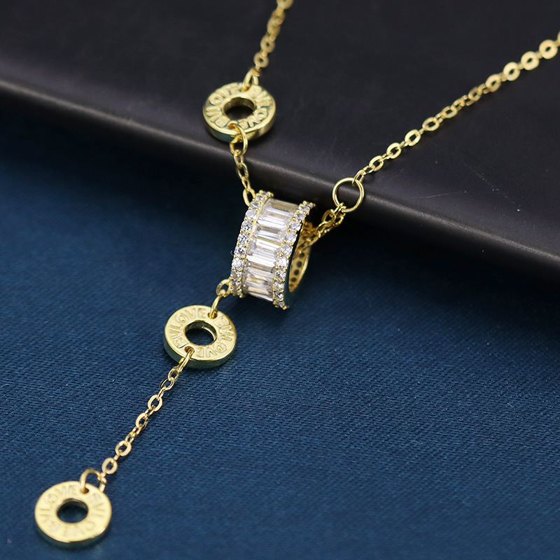 collana piccola in argento sterling s925, design versatile e di nicchia per le donne, catena per maglioni, catena per clavicola leggera e di lusso_voghion.com