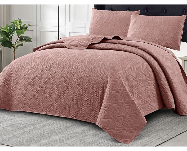Bedspreads - Soft Bed Summer Quilt Lightweight Bedspread- Modern Style Leaf Pattern Coverlet For All Season - 3 Piece (1 Quilt, 2 Pillow Shams)_voghion.com