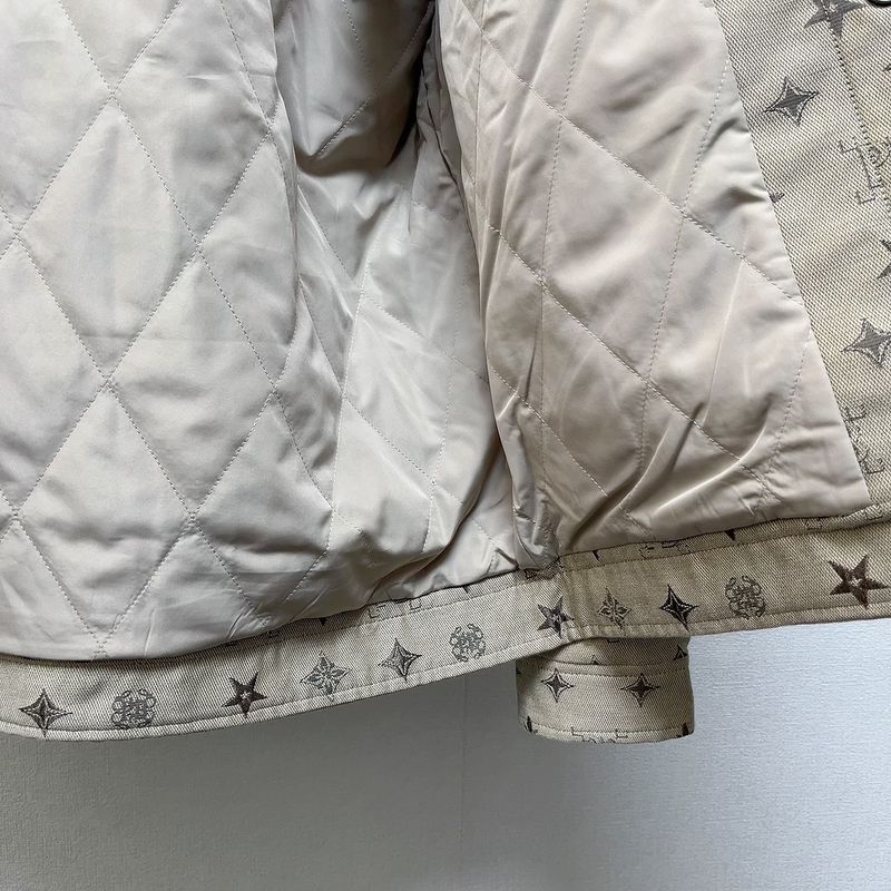 Men's Jacquard Bomber Jacket | Quilted Polyester Blend | Slim-Fit Casual Coat With Stand Collar (Khaki)_voghion.com