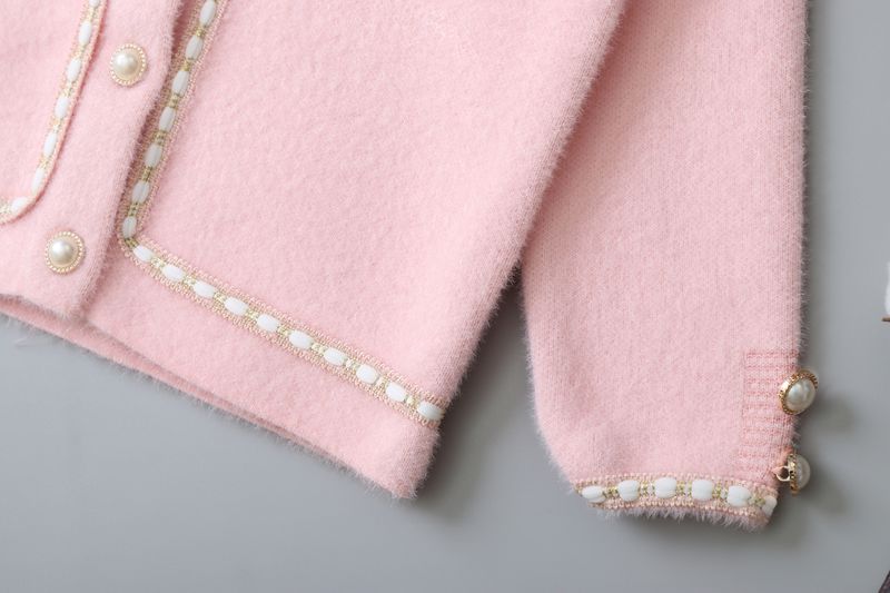 Cardigan en tricot imitation vison pour filles et mères – Pull d'hiver doux pour grands enfants (8 ans et plus) – Pull douillet à manches longues en blanc, rose et noir_voghion.com