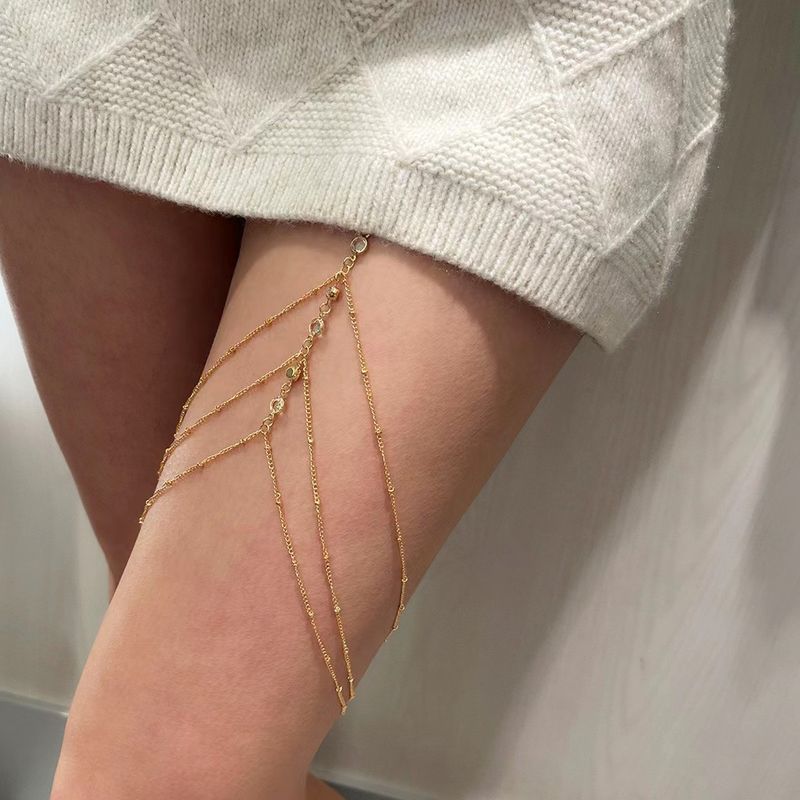Nuova catena per il corpo in oro con perle di cristallo e nappe a tre strati per le donne, moda estiva, gamba da spiaggia sexy_voghion.com