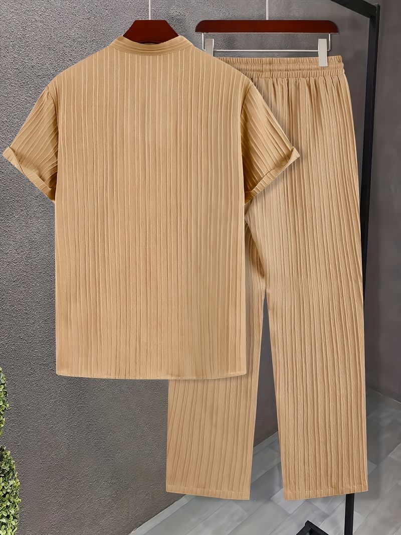 Costum casual pentru bărbați, la modă, cu dungi texturate și valuri, cu mânecă scurtă, pantaloni lungi_voghion.com