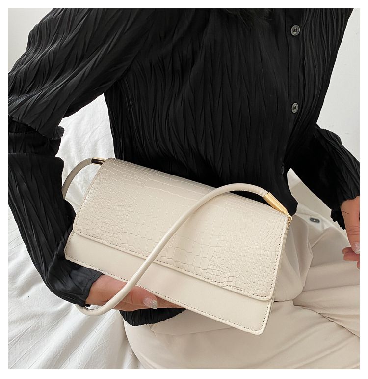 Crocodile Pattern Handbag Women's Bag Retro Underarm Bag Versatile Niche Small Square Bag_voghion.com