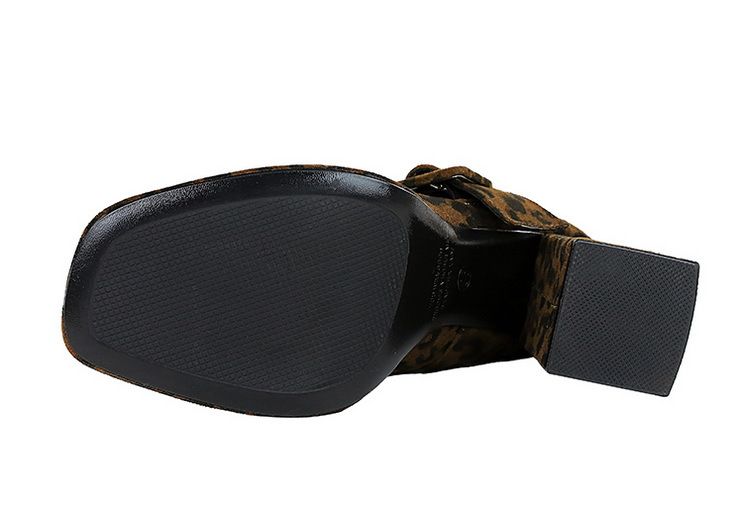 9613-6 style high thick heels, waterproof platform, suede, straight line with belt buckle, shallow mouth Mary Jane_voghion.com