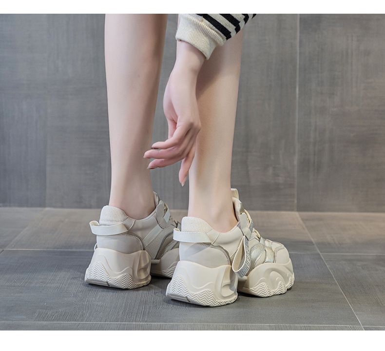 Scarpe da papà con suola spessa, rete trasparente, aumento di altezza di 8 cm, stile casual versatile, scarpe da donna piccole_voghion.com