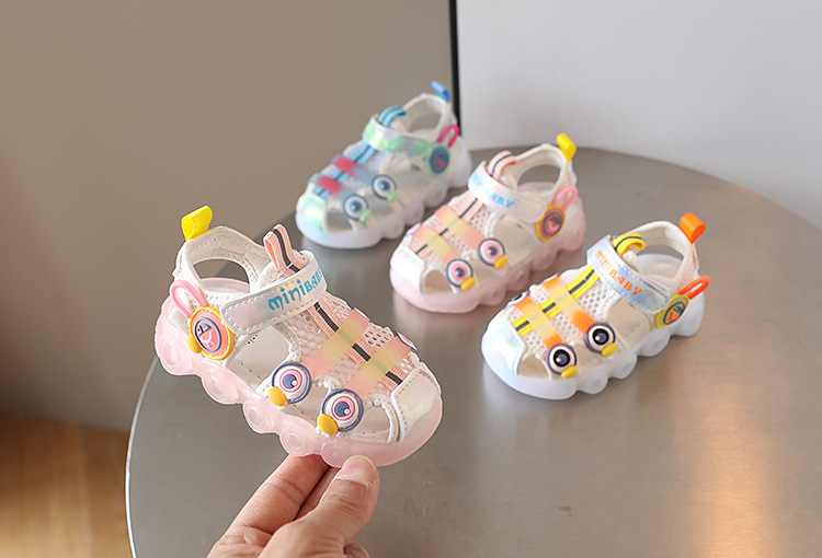 Sandali luminosi per donna 0-1-3 anni 2 ragazzi fascia anti-calcio spiaggia suola morbida scarpe da passeggio per bambini tendenza_voghion.com