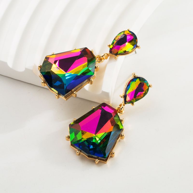 Stile bohémien alla moda con temperamento alla moda, orecchini geometrici versatili e irregolari, resina trasparente_voghion.com
