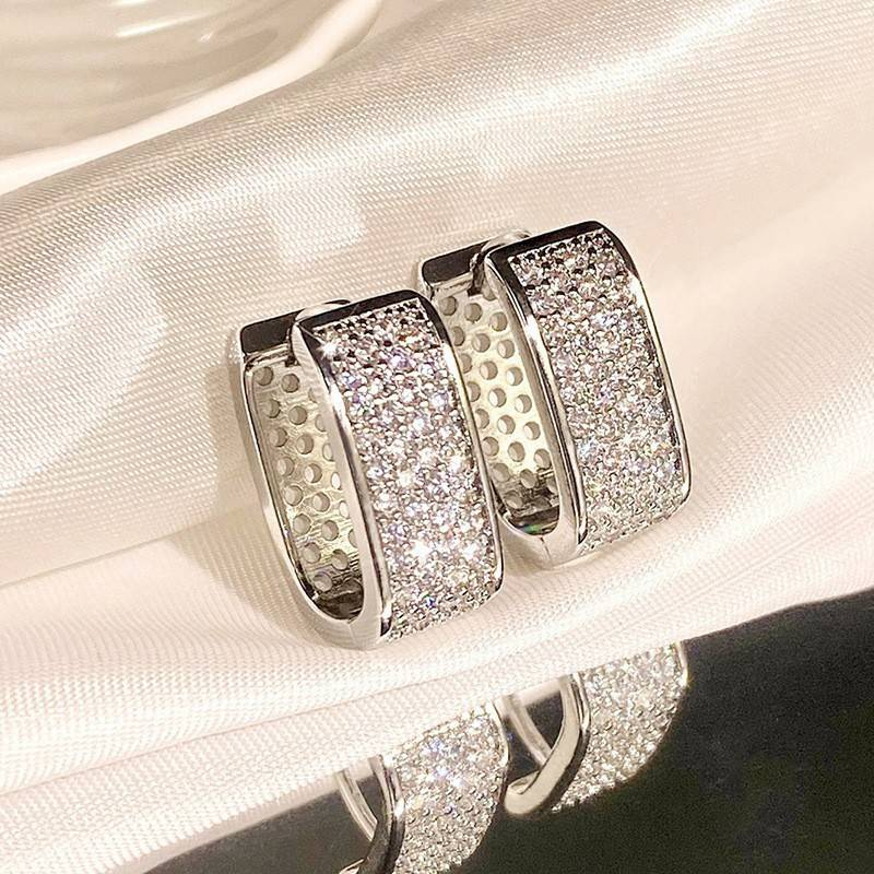 Hot New Square Light Copper Micro-inset Zircon Earring Simple And Versatile High-grade Earrings_voghion.com