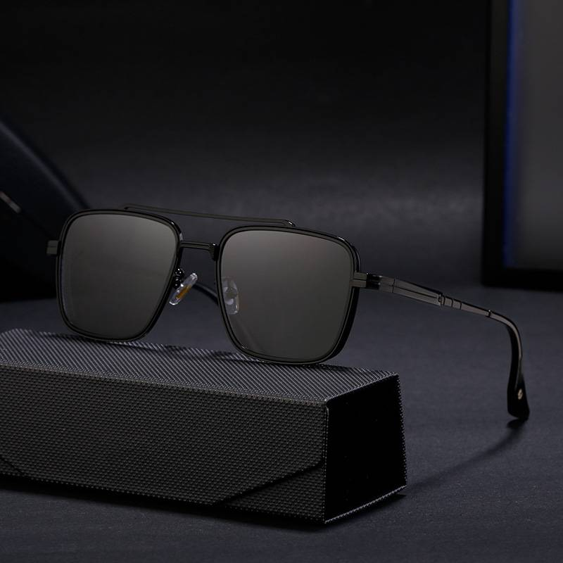 2025 New European And American Box Sunglasses Men's Retro Punk Wind Sun Protection Sunglasses_voghion.com