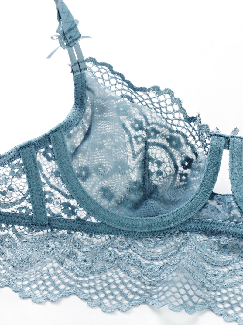 New sexy ultra-thin lace lingerie for women, comfortable breathable, with large chest and a small gathering size bra set_voghion.com