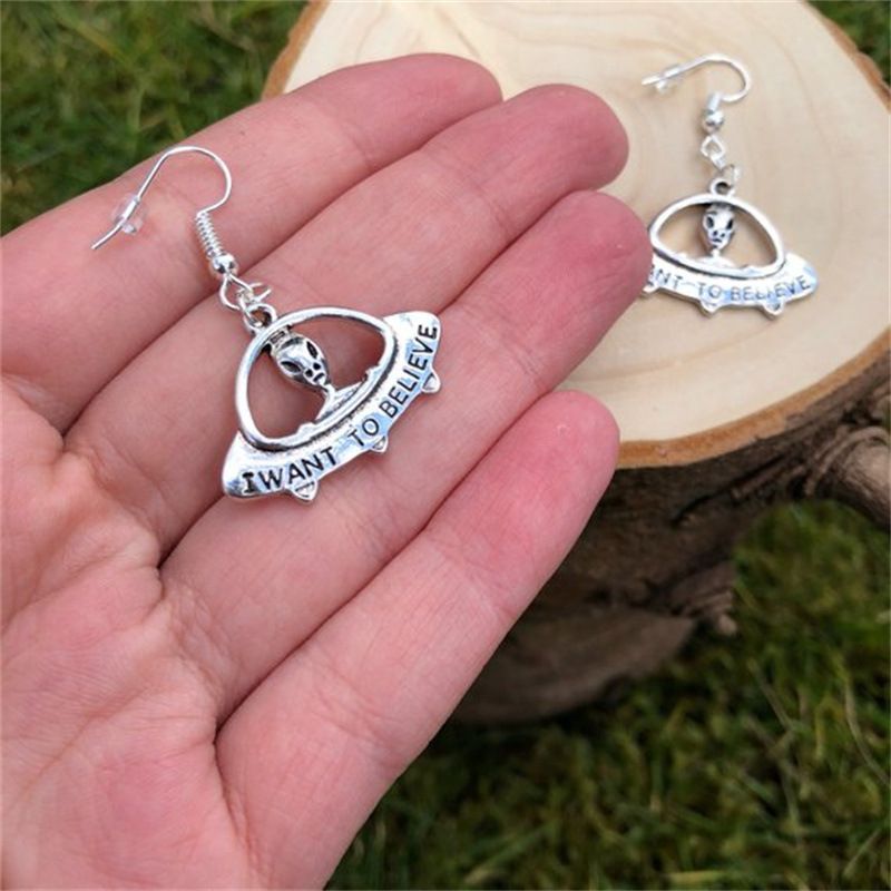 Boucles d'oreilles extraterrestres OVNI européennes et américaines, crochets d'oreilles, processus de galvanoplastie, cadeaux intéressants faits à la main, vente en gros_voghion.com