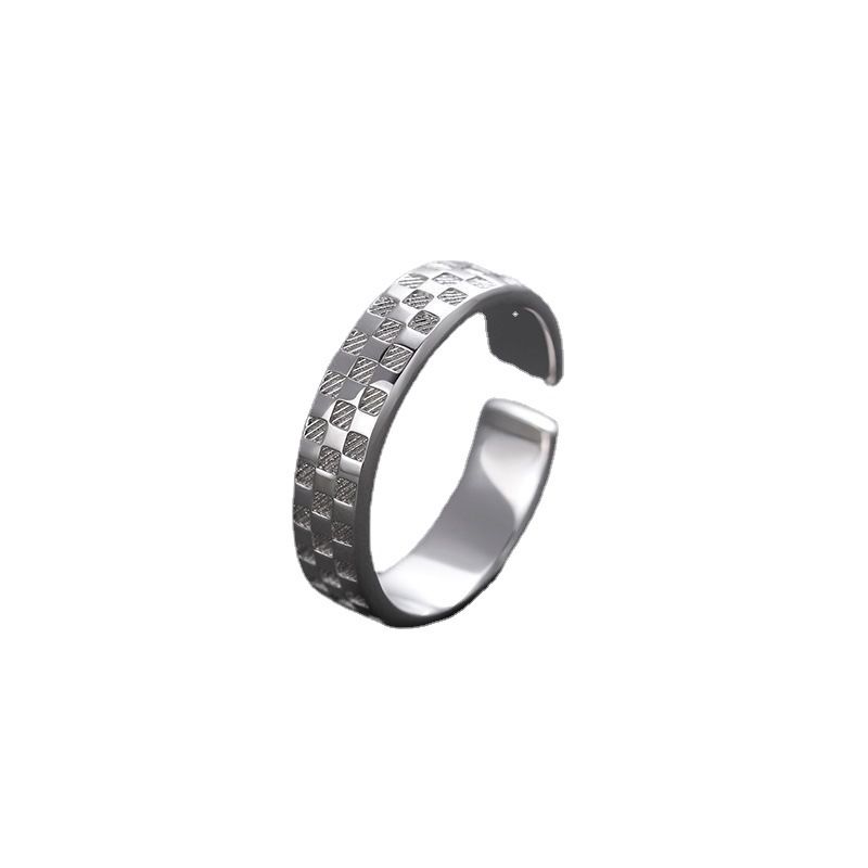 2025 Men's Trendy Ins Style Personality Checkerboard Pattern Minimalist Single Finger Ring_voghion.com