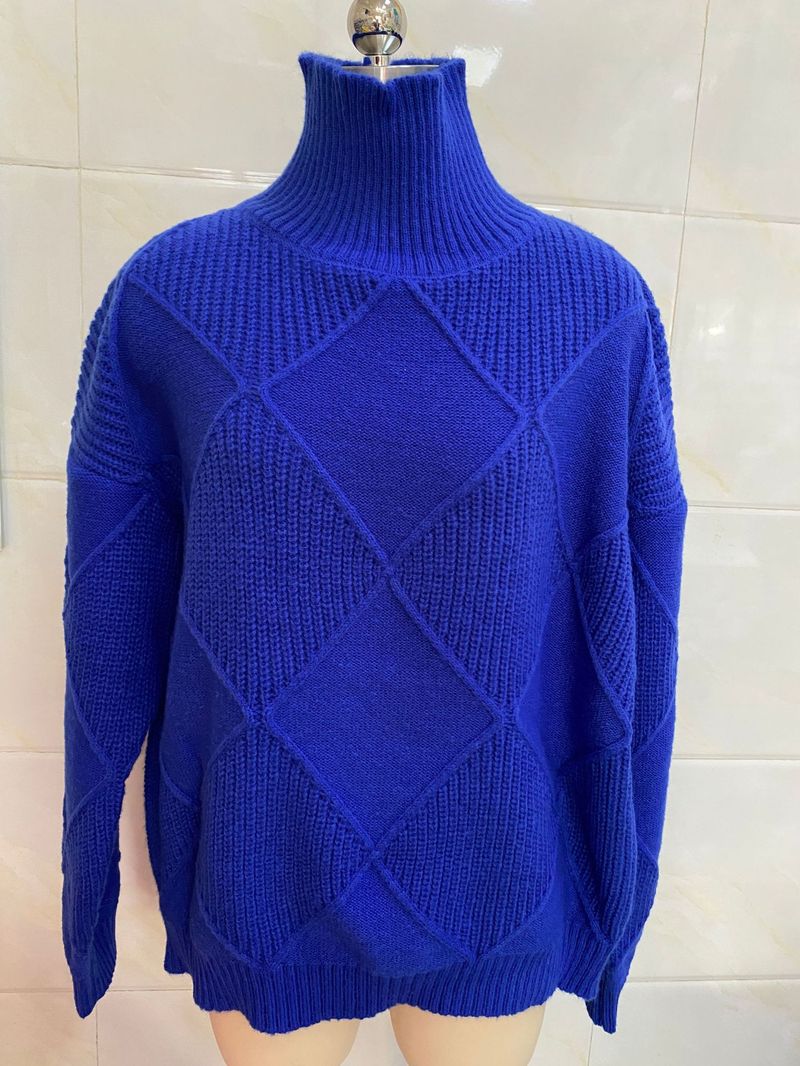 Cesur Geometrik Örgü Kazak - 3D Jakarlı Büyük Boy Yüksek Yaka Kazak (S-XL, Akrilik-Naylon Karışımı, Dondurma Renk Paleti)_voghion.com