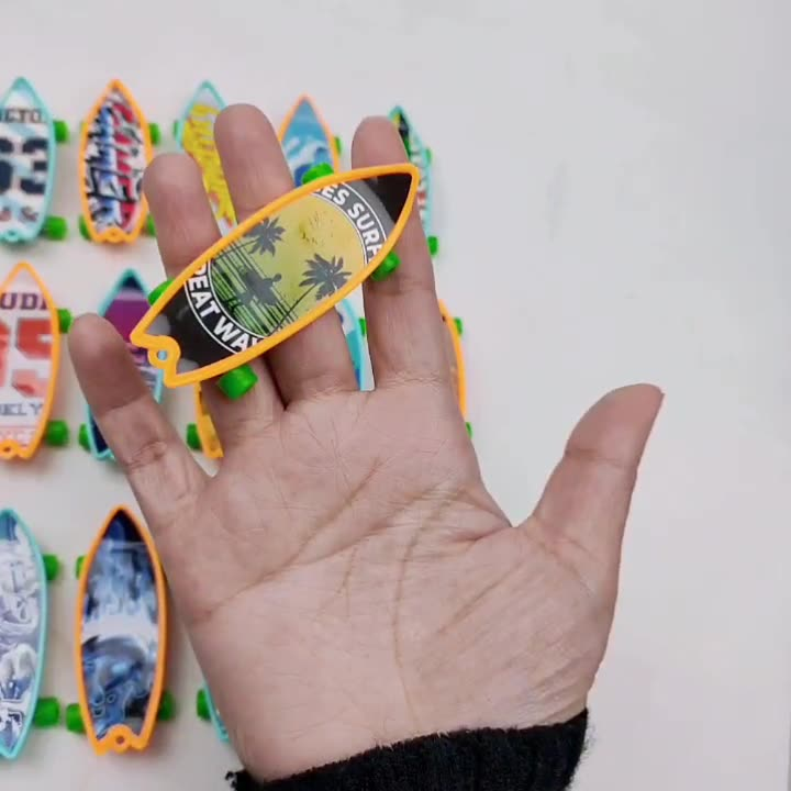 Hot Sale Creative Finger Skateboard Puzzle Decompression Plastic Fingertip Scooter Desktop Thumb Toy_voghion.com