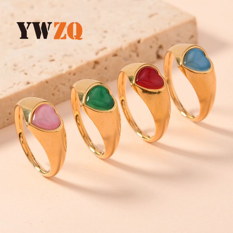 Edelstahlgussschmuck Mode Einfacher eingelegter bunter Herz-Katzenaugenstein für Frauen Herzförmiger Ring_voghion.com