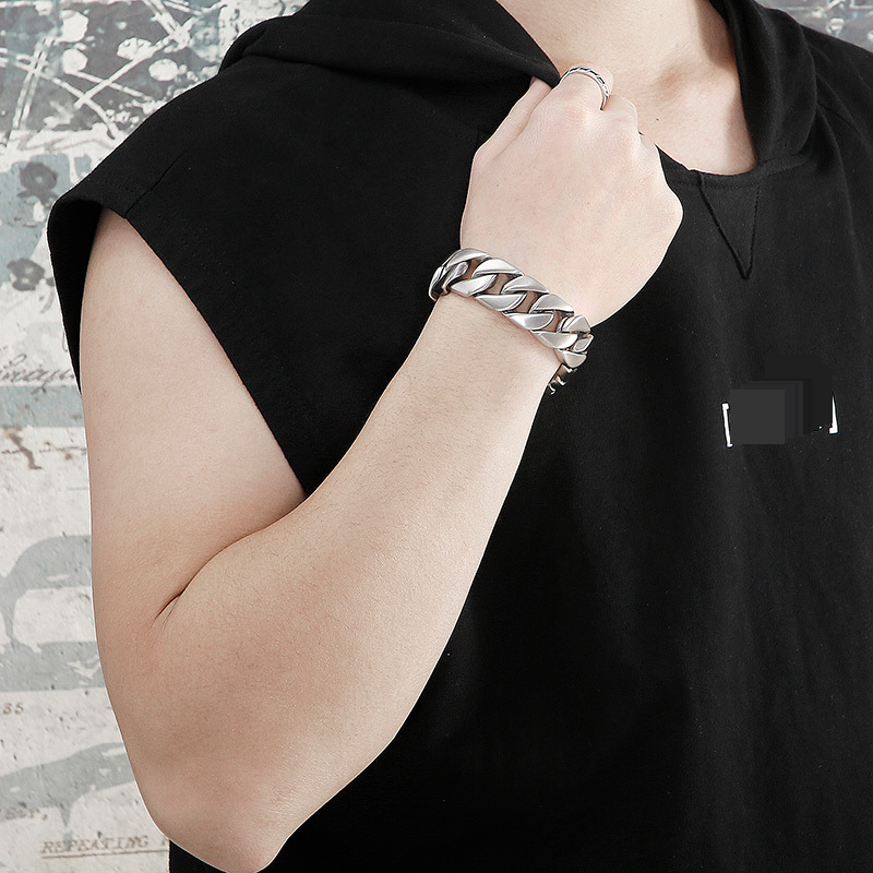 Men's Titanium Steel Bracelet - Minimalist Geometric Design Hip Hop Style Durable Polished Jewelry For Men - Adjustable Sizes 22cm_voghion.com