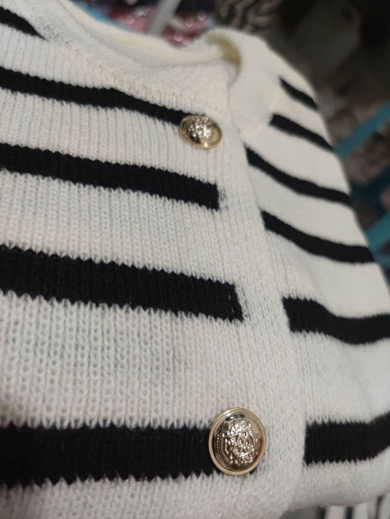 Damenbekleidung Schicke gestreifte Strickjacke Damen Pullover Mantel - Weiche Herbst-Oberbekleidung mit Rundhalsausschnitt, Slim Fit, lässig & elegant_voghion.com