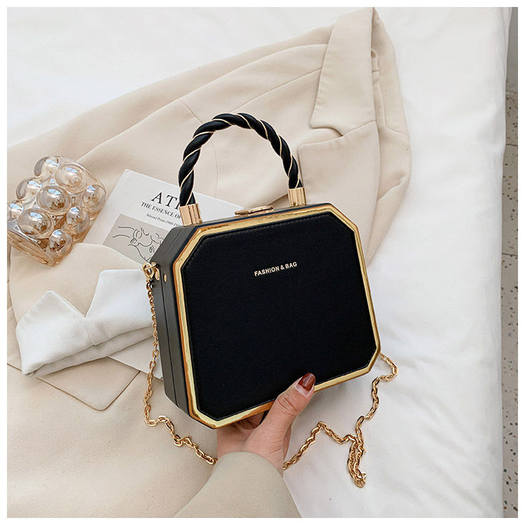 Borsa da donna: borsa a forma di scatola alla moda, semplice, versatile, Celebrity 2023 Nuova borsa a tracolla a catena squisita per donna_voghion.com