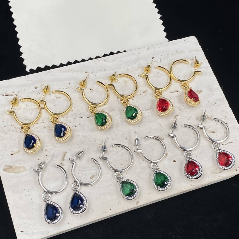 Neue leichte Luxus-Ringe mit Diamanten in Tropfenform in Rubinform, heiß verkaufte Modeaccessoires für Damen_voghion.com