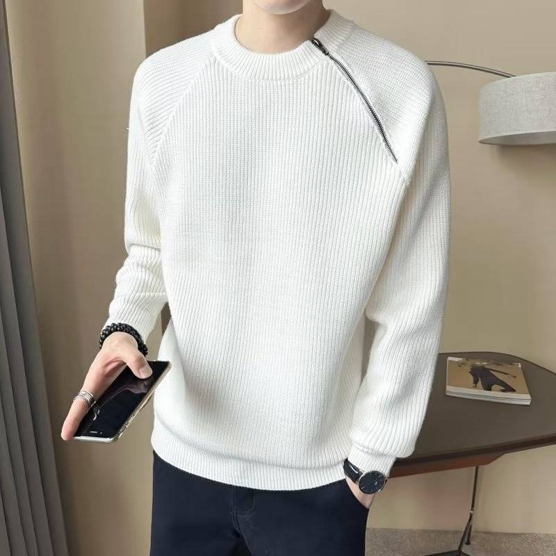 "Minimalistischer Herren Strickpullover – Slim Fit Winterpullover mit schrägem Reißverschlussdetail (M-3XL, maschinenwaschbar)"_voghion.com