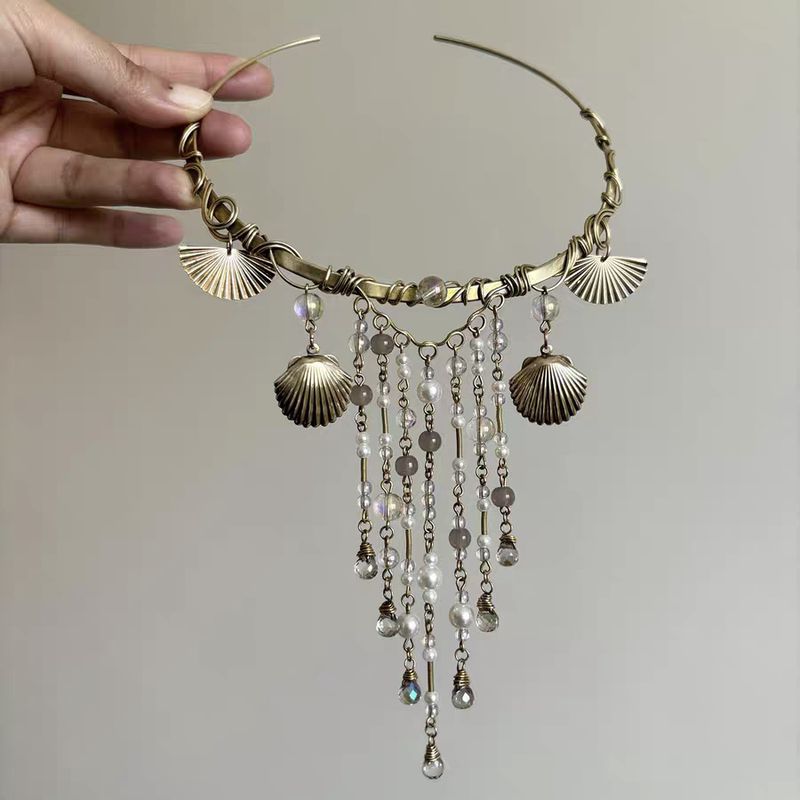 Multi-element Pendant Necklace Gold Goddess Temperament Niche High-end Design Jewelry_voghion.com