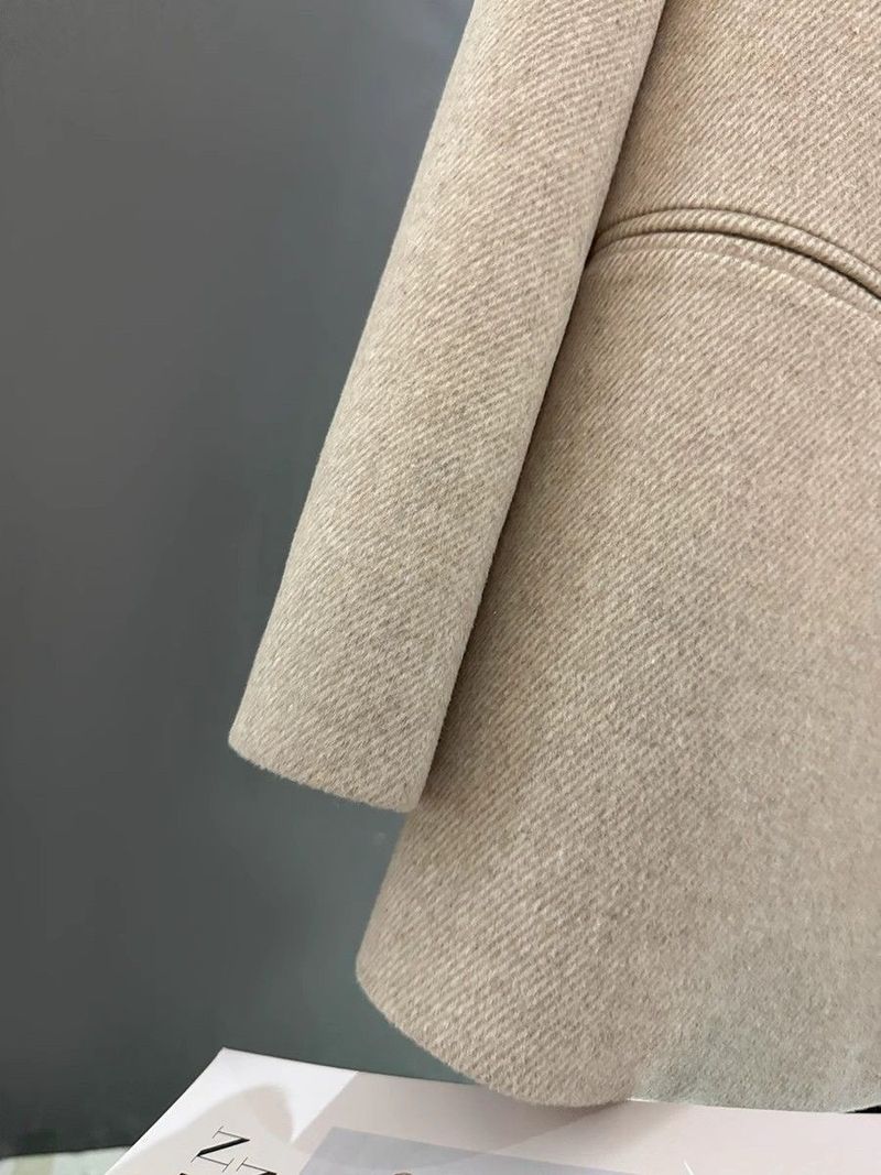 Jachetă de lână bej cu nasturi metalici pentru femei, stil nou, stil de primăvară timpurie, costum all-match_voghion.com