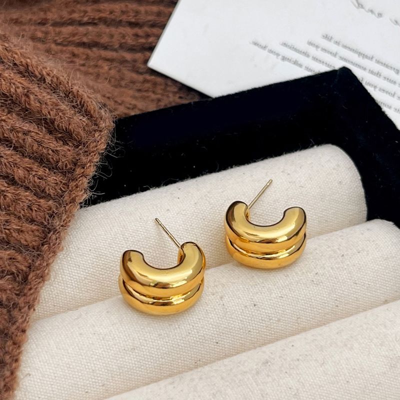 2025 Original Design High-End-Exaggerad Ohrringe Mit Glatte Doppel-Schicht C-Ring Metall Ohrringe, personalisierte Kühlen Stil, Nische Und D4f5_voghion.com