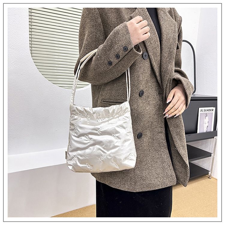 Women's Bag 2024 New Large Capacity Women's Bag, PU Versatile Garbage Bag, Waterproof Square Bag Commuting Shoulder Bag Fashion Bag_voghion.com