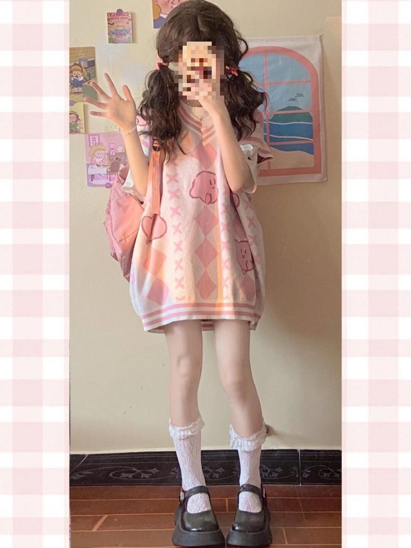 Süße Cartoon-Strickweste für Damen, ärmellos, V-Ausschnitt, klein, weich, vielseitig, altersreduzierend, Pullover, Weste, Frühling_voghion.com