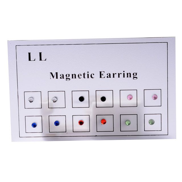 12 vnt./kortelė be pradurtų magnetų, auskarai, tragus, kremzlės, lūpos, labreto, nosies žiedai, papuošalai, magnetiniai auskarai_voghion.com