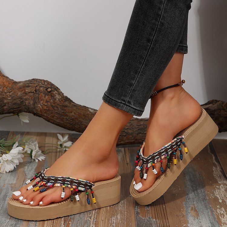Stylish Fringe Ethnic Style Wedge Heels Beach Shoes_voghion.com