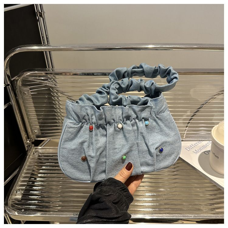 Small And Minimalist Personalized For Women 2024 New Commuter Wrinkle Underarm Versatile Casual Instagram Cloud Shoulder_voghion.com