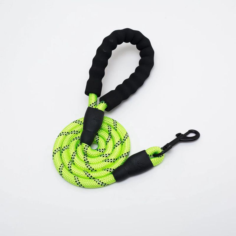Guinzaglio per cani di taglia media e grande in nylon multicolore con manico in schiuma e alta visibilità_voghion.com