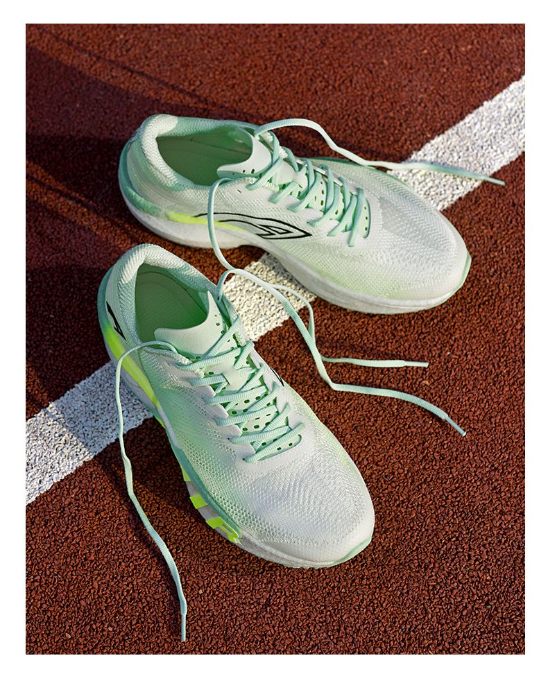 2025 Men's WinterSneakers Sock Women's Sports Shoes Brands Wide-Footed Luxury Shoe Man Mocassin Basket Summer Husband Tennis Mem_voghion.com