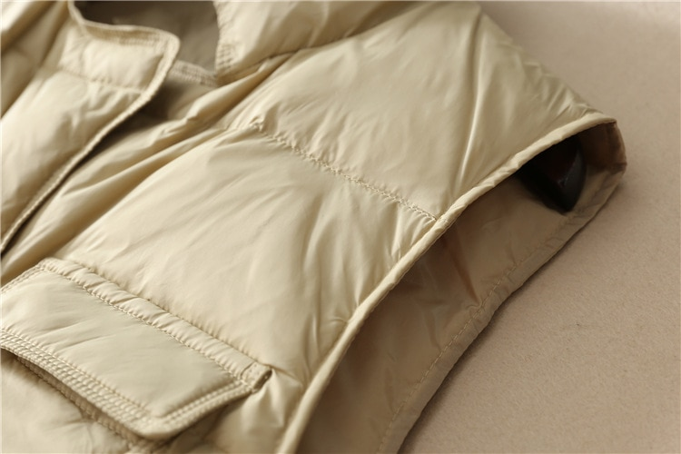 2023 New Light Down Vest Women Gilet corto Gilet caldo leggero antivento Cappotto da donna in piumino d'anatra bianco_voghion.com