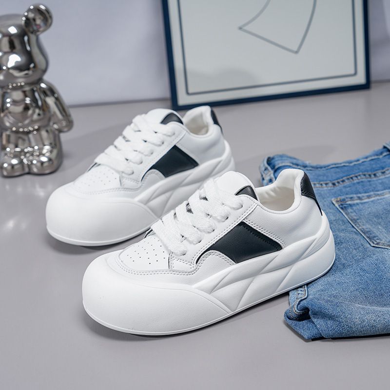 Frühlingsneues Board für Studentinnen: Lässige und vielseitige Modeschnürschuhe mit niedrigem Schnitt und dicker Sohle, Wolkenweiß, Single_voghion.com
