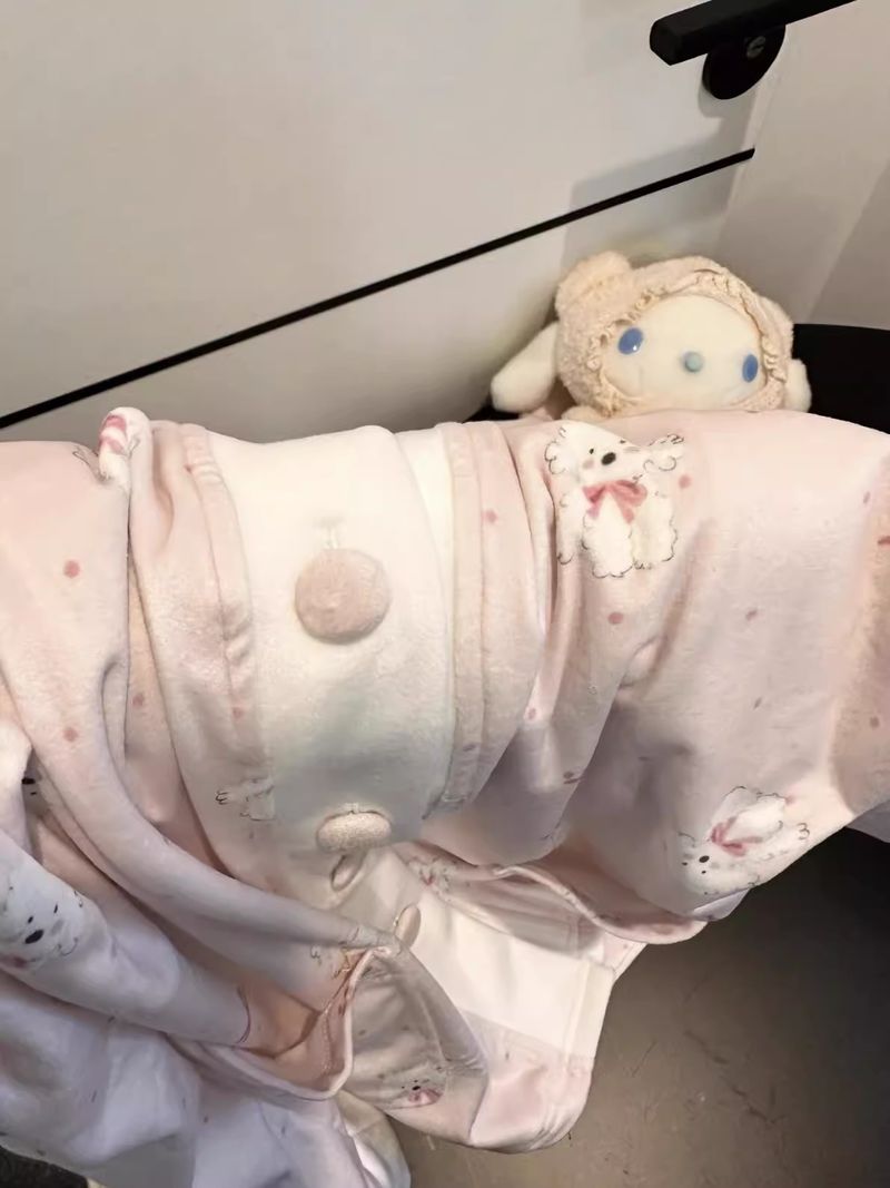 Pigiama invernale 2024 con motivo a cane in velluto tedesco, dolce, da donna, in stile cartone animato, spesso e carino, edizione coreana, set per l'arredamento della casa_voghion.com