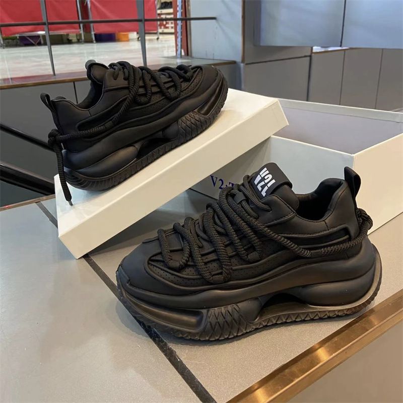 Unbeatable Quality Men's 2024 Internet Celebrity Same Solid Color Casual Versatile Trend Dirt Resistant White Pure Black Dad Shoes Men_voghion.com