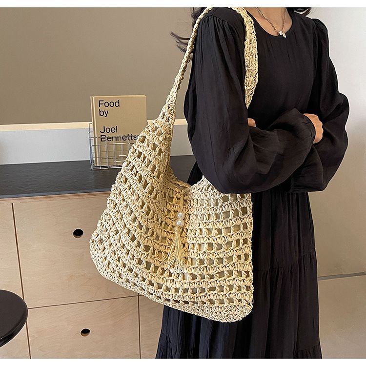 Straw Bag Woven Bag Bohemian Fringe Straw Bag Women's Hollow Woven Bag Seaside Resort Beach Shoulder Bag_voghion.com