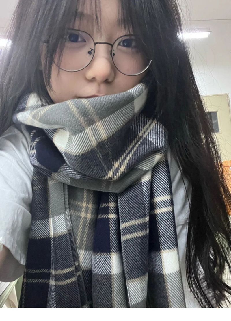Scarf Women's New Autumn And Winter 2025 New Plaid Warm Scarf High-end Versatile Sweet Student Scarf_voghion.com